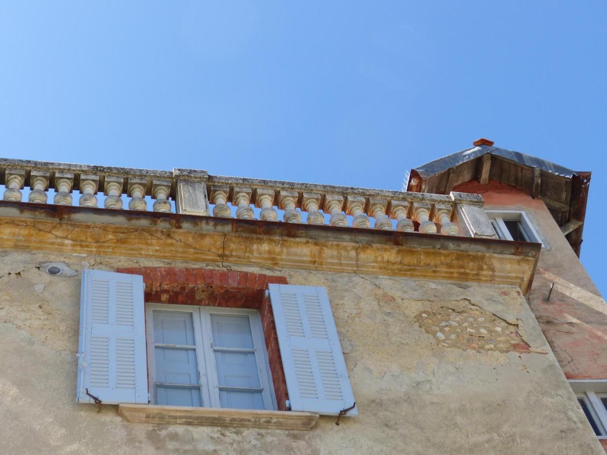 Bed and Breakfast Castello du Grand Jardin Valensole Esterno foto